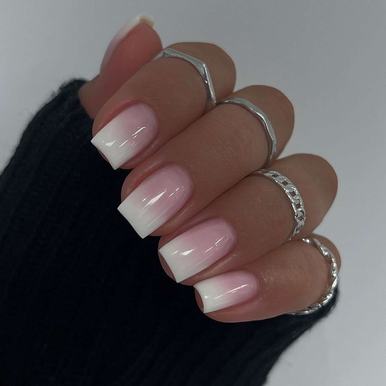 Nail Art Simple - Simple pink and white gradual change